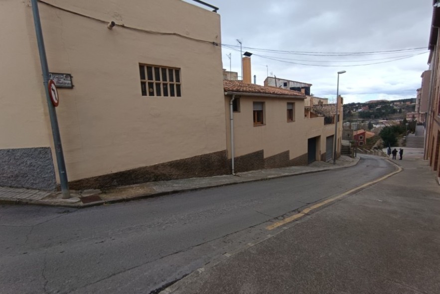 Las obras de renovación de redes y pavimentación en la calle de Los Molinos se inician este miércoles