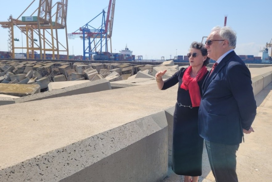 Aragón y el Puerto de Valencia acuerdan impulsar la terminal ferroviaria de Platea
